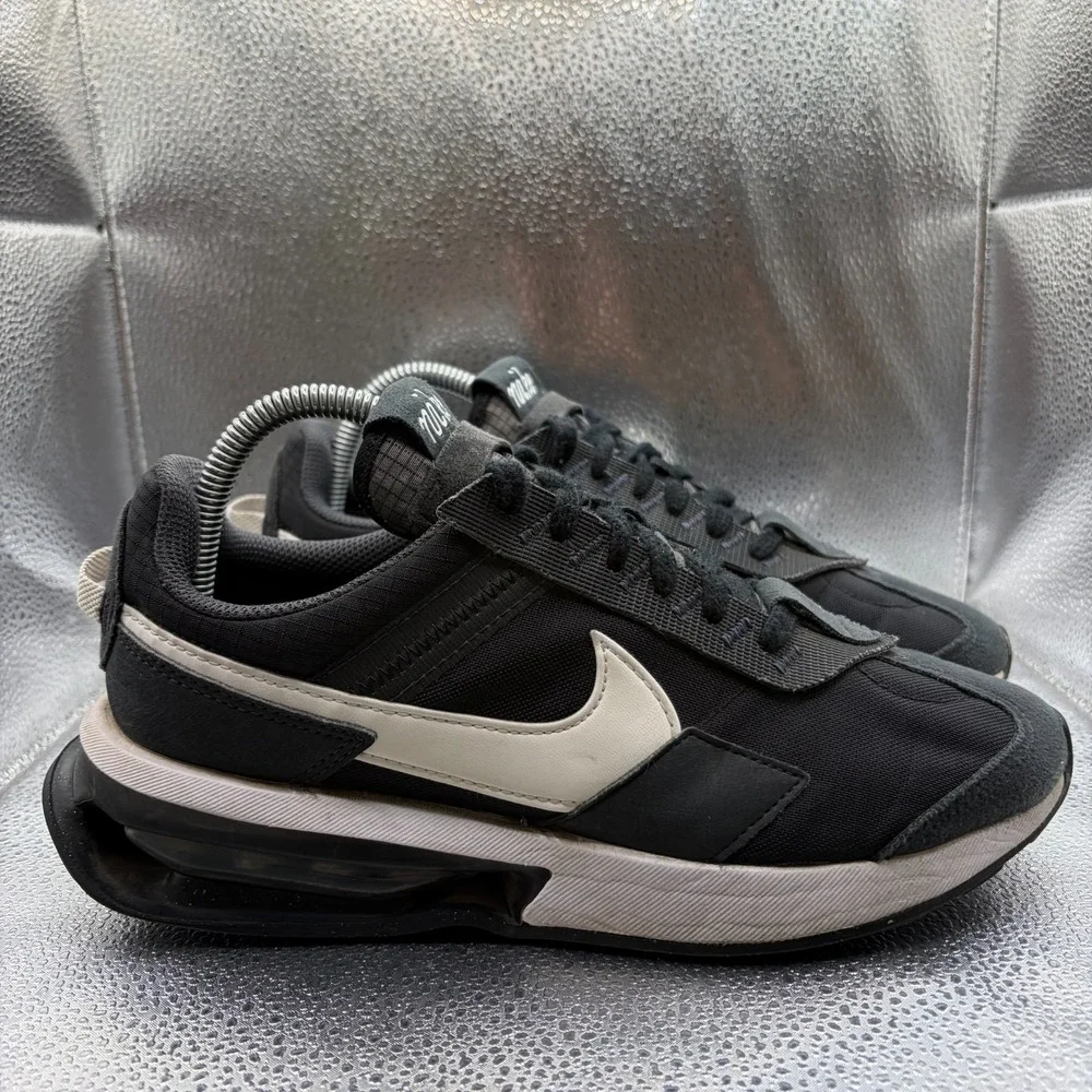 Size 7 Nike Air‎ Max Pre-Day Black Mens Lace-Up Comfort Running Shoes DC9402-001